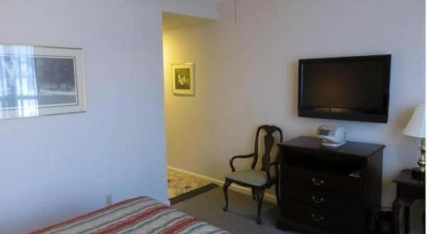 Hotel Hilgard House Westwood Village *